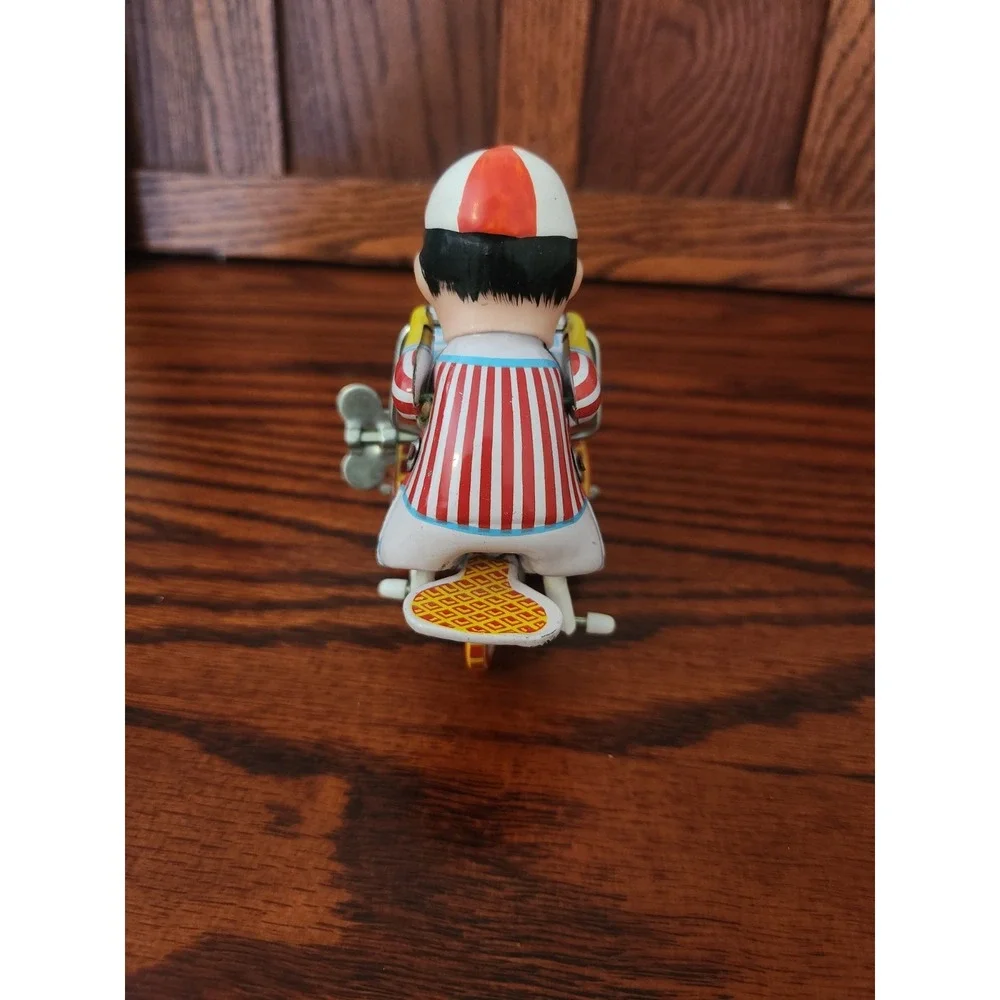 Vintage Retro Tin Litho‎ Wind-Up Ice Cream Bicycle Man-  Runs Great